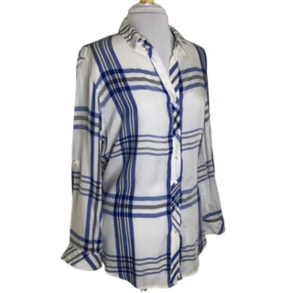 NWOT Hester & Orchard Plaid Button Front Roll Up Tabbed Sleeve Shirt Size M - Picture 2 of 11